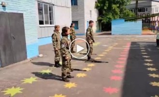 In Kursk, a military-patriotic game "Zarnichka" was held for preschoolers