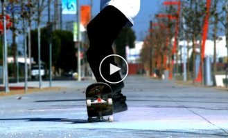 Красочная езда на скейтборде в замедленной съемке