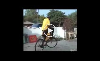 Трюки на простом велосипеде