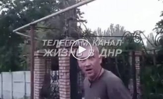 A quarrel in Donetsk between a local and a Russian alien. Interesting dialogues appear in Donetsk