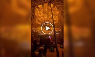 Впечатляющий 18-метровый фонарь Весак