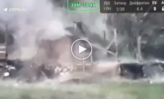 Пограничники уничтожили два склада с БК и пункт управления вражескими дронами на Волчанском направлении