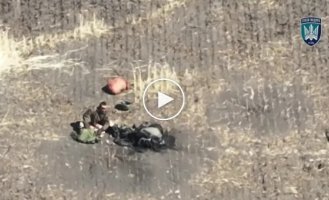 Російському загарбнику відірвало руки, ноги та голову від атаки Птахів Мадяра