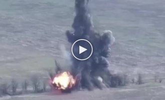 Ukrainian MiG-29 fighter jet drops 2 Hammer aerial bombs on enemy drone operators in Donetsk region
