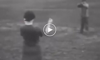 Необычное испытание прототипа пуленепробиваемого стекла