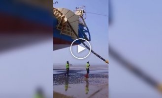 Як укладають кабель для офшорних вітропарків: судно на мілини — за планом