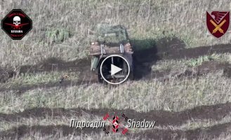 The occupiers play hide and seek with Ukrainian drones, running and crawling between their three armored vehicles