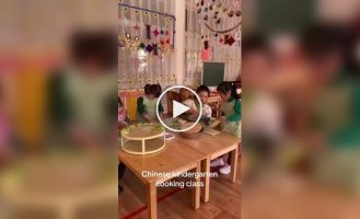 Cooking lesson in a Chinese kindergarten