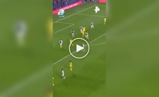 Турецкий генерал поднял в небо истребители для устрашения футболистов, игравших против его любимого клуба