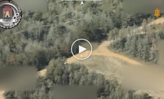 Военные моряки поразили 3 станции РЭБ россиян и засняли яркую детонацию боекомплекта