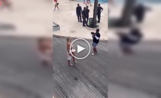 Вулична фотосесія закінчилася зіпсованим сніданком