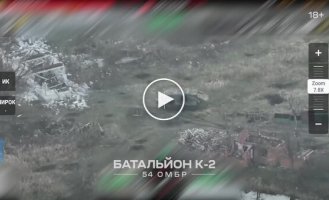 K-2 pilots destroyed a Russian MT-LB with occupier attack aircraft with drones