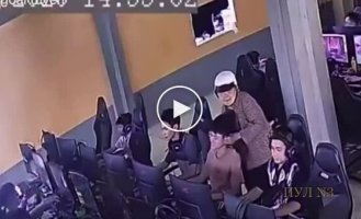 Пенсионерка перепутала внука в компьютерном клубе