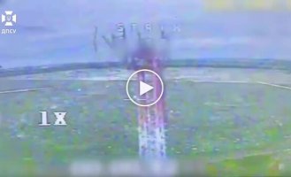 На Южно-Слобожанском направлении горит здание, в котором скрываются российские солдаты