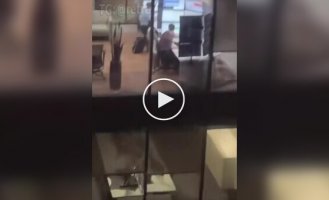 Рабочее место сотрудника BBC News