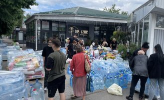 Добровільний збір води та інших речей на Херсон, Біла Церква