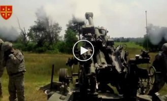 Bolshevik Msta-B and Ural with ammunition destroyed by artillery