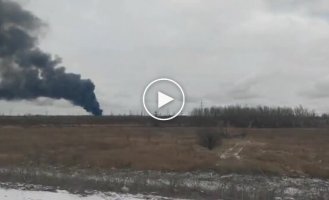 An oil depot is on fire in occupied Makeyevka