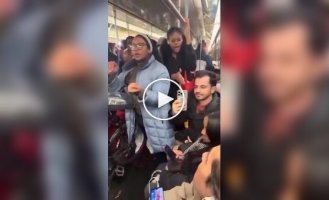 A subway passenger enraged her bullies and became famous on the internet