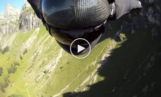 Спуск с горы от первого лица