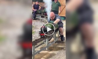 Паровоз для взрослых мальчиков