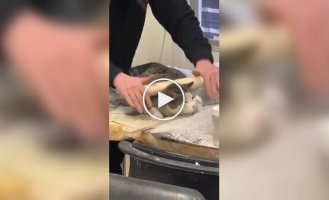Пухнастий любитель масажу