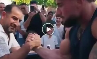 Армрестлер дал мужчине возможность стать героем в глазах дочери