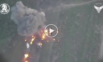 Ukrainian defenders destroyed the Russian self-propelled gun mount Akatsiya