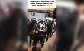 Обстановка в парижском метрополитене