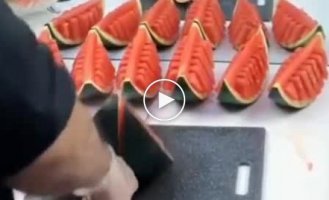 Как правильно порезать арбуз