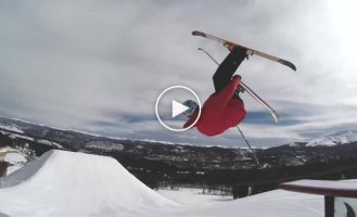 Красивое видео профессионального сноубордиста
