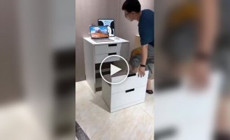 Тумбочка для маленькой квартиры