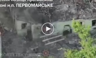 The Russian invader ran away from the attack of Ukrainian soldiers on an electric scooter