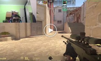 A cabinet fell on a gamer., Video, Streamer, suddenly, fall, stream, cabinet.