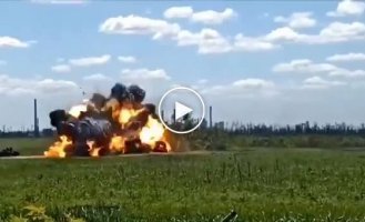 Explosion of a Russian tank from a kamikaze drone