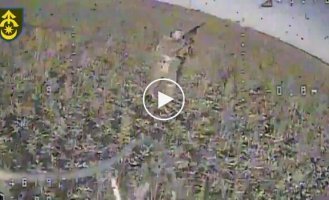 The occupier takes off after meeting with a Ukrainian drone