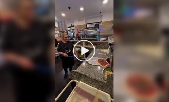 Пицца-командная работа: Идеальный момент взаимопонимания на кухне