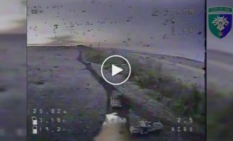 САУ та бронемашина окупантів знищено на Покровському напрямку