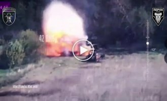 Soldiers of the 42nd Mechanized Infantry Brigade used drones to destroy three Russian infantry fighting vehicles with troops that were trying to advance in the Kharkov region