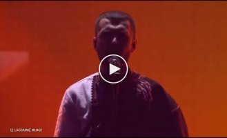 Полное выступление «Kalush Orchestra» в финале Евровидения-2022 с песней «Stefania»