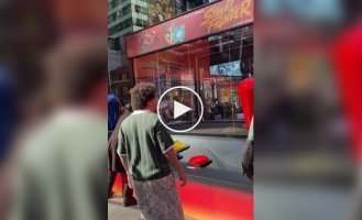Оригинальная реклама фильма
