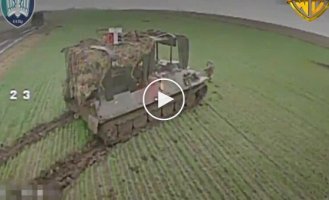 Dronari burned a Russian infantry fighting vehicle with troops and a tank of occupiers