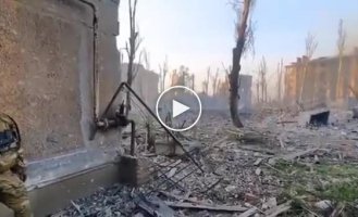 Ukrainian offensive on the streets of Bakhmut
