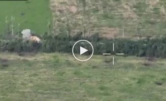 Destruction by drones of a Russian T-90 tank in the direction of Bakhmut