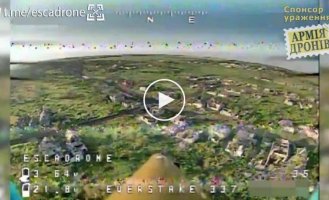 Ukrainian kamikaze drone takes aim at Russian MT-LB with confident Russians on board