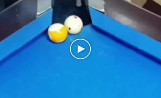 There are no hopeless situations in billiards