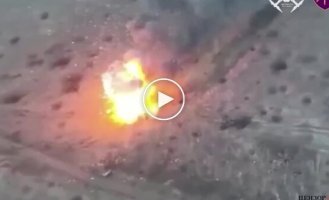 Detonation of Russian infantry fighting vehicle ammunition after the arrival of drones Nightmare from Wild Hornets