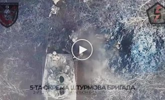 Bakhmut direction, Ukrainian drones drop FOGs on Russian military