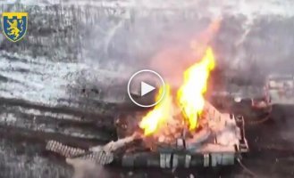 The moment of destruction of an occupying tank by UAV operators of the 103rd Separate Territorial Defense Brigade