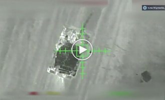 A drone of the National Guard of Ukraine with a thermal imager stops and destroys a Russian tank